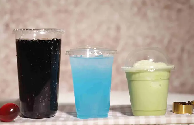 ถ้วยเครื่องดื่มเย็นของ PLA จะต้องเป็นไปตามมาตรฐานอาหารใดบ้างในระหว่างการผลิต